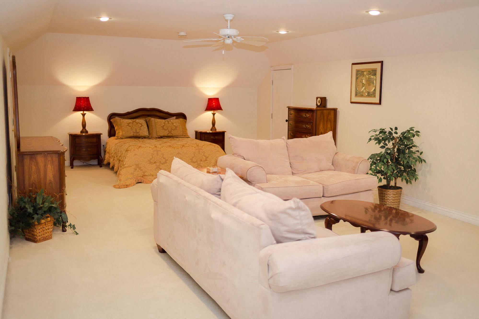 Apartmán Lafayette Grand Manor Waynesville Exteriér fotografie